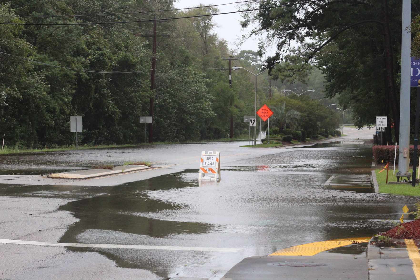 Hill Street and Sea Mountain Highway